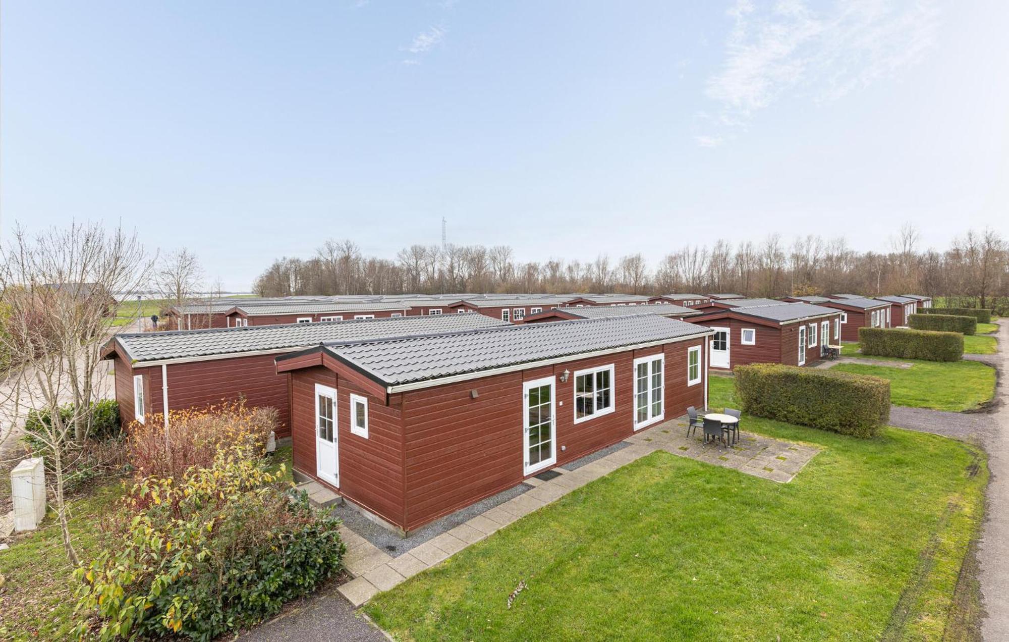 Stunning Home In Wagenborgen With Wifi Exterior photo
